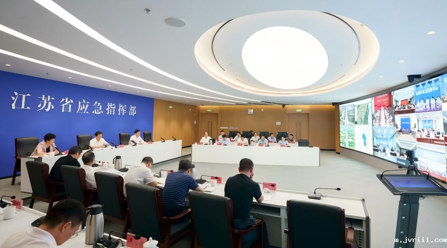 我省召开黑加油点“大扫除” 专项整治工作推进会